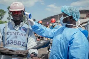 Tổng Giám đốc WHO đến CHDC Congo thị sát công tác chống dịch Ebola