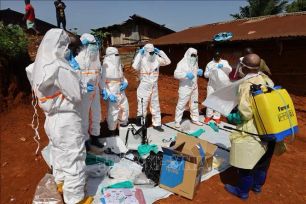 WHO đề xuất thử nghiệm vaccine Ebola