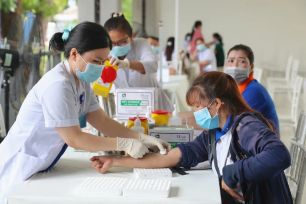 TPHCM phát động chương trình chăm sóc sức khỏe cho 1 triệu công nhân