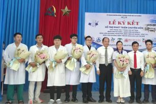 Hỗ trợ nâng cao năng lực y tế cơ sở