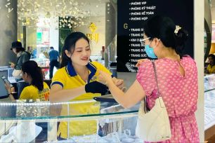 Chiều 1-6, giá vàng trong nước giảm 500.000 đồng/lượng