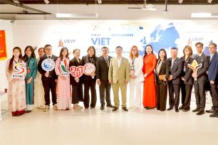 Sinh viên Việt ở châu Âu: Đoàn kết, trách nhiệm và khát vọng vươn tầm