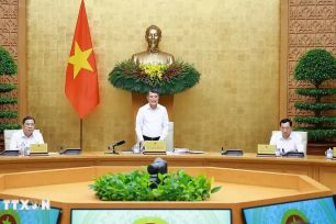 Tập trung tháo gỡ khó khăn cho sản xuất kinh doanh