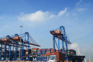 Việt Nam - Điểm sáng tăng trưởng của ASEAN