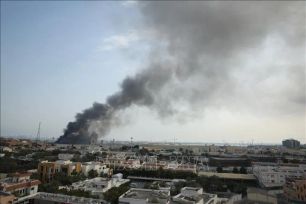 Tên lửa và UAV của Iran tấn công Kuwait, Bahrain