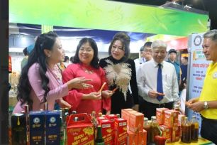 180 gian hàng tham gia “Tuần lễ nông sản vùng miền- Bình Đông” năm 2026 